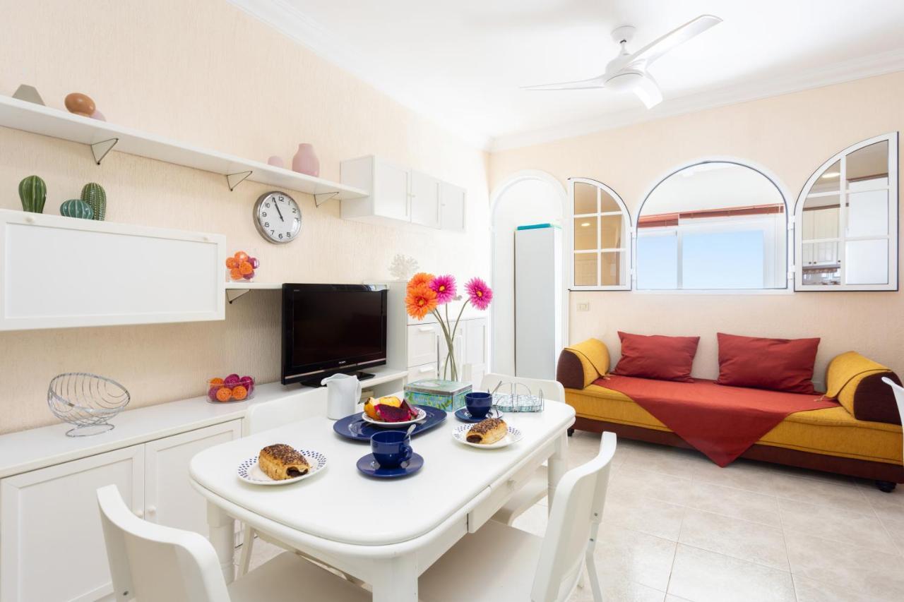 Home2Book Beach Front Las Gaviotas ซานตาครูซ เด เตเนริเฟ ภายนอก รูปภาพ